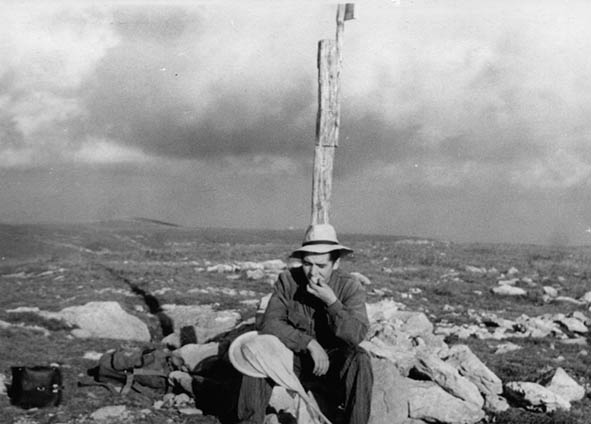 Yu.P.Korshunov in the Crimea, Mt.Eklizi-Burun, 1954